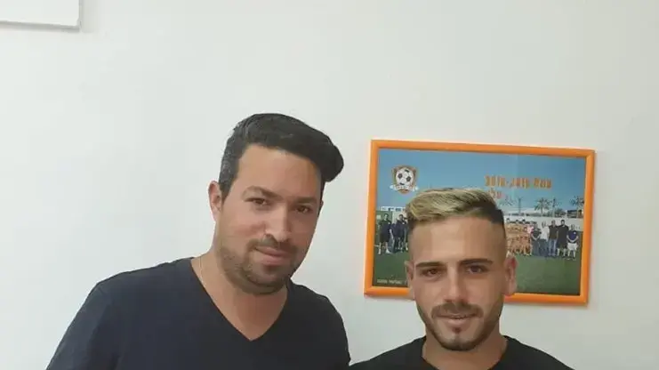שחקן סקציה נס ציונה רז שטיין עם סוכנו אדם קידן