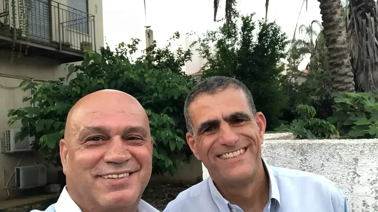 חכ עיסאווי פריג וחכ לשעבר מוסי רז החליטו להתמודד על ראשות מרצ במסגרת הנהגה יהודית ערבית-משותפת, 12 ביוני 2019 חכ עיסאווי פריג וחכ לשעבר מוסי רז החליטו להתמודד על ראשות מרצ במסגרת הנהגה יהודית ערבית-משותפת, 12 ביוני 2019