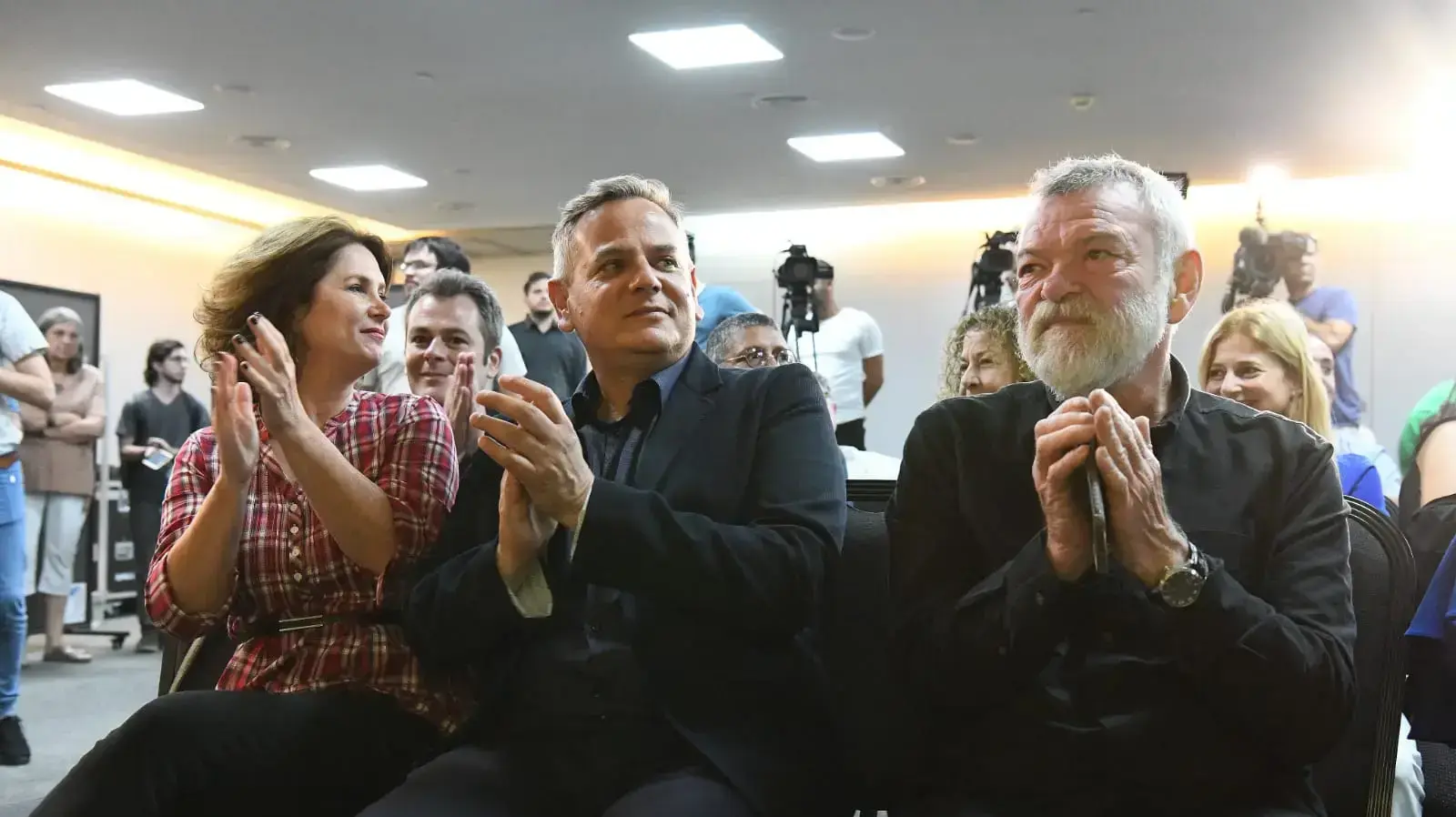 ניצן הורוביץ חוגג את היבחרו לראשות מפלגת מרצ  במסגרת הפריימריז של המפלגה, גני התערוכה, תל אביב 27 ביוני 2019