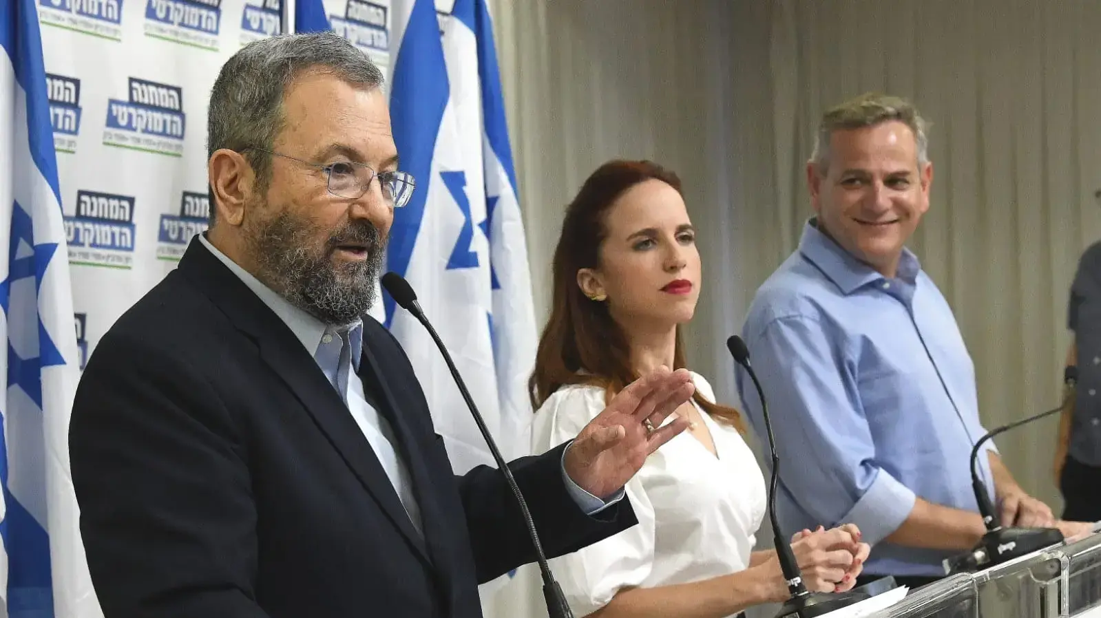 ניצן הורביץ, סתיו שפיר ואהוד ברק במסע"ת - ישראל דמוקרטית ומרצ בעבקבות איחוד המפלגות, בית העיתונאים, תל אביב, 25 ביולי 2019