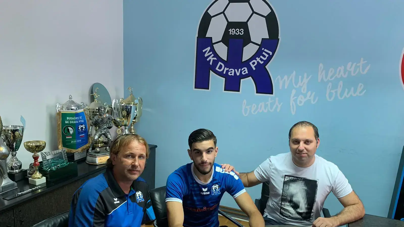 שחקן דראווה פטוי גבי גורי עם סוכנו שרבל ג'ובראן, נסטיה צ'ה