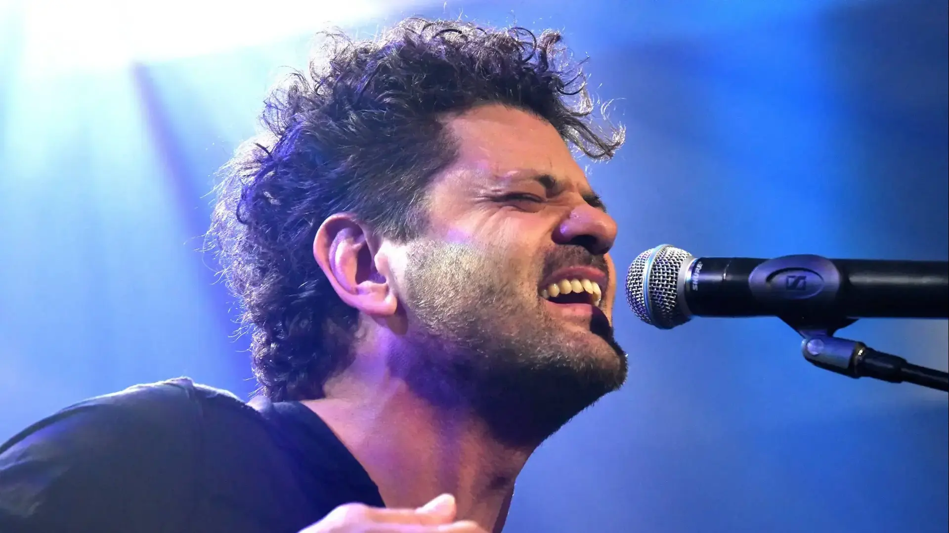 אמיר דדון בהופעה חיה באולפן וואלה, 8. באוגוסט 2019
