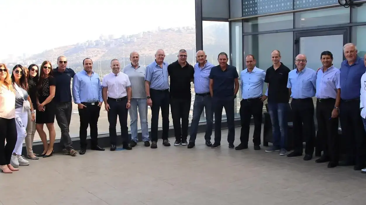 אלי גוטמן בהרצאה