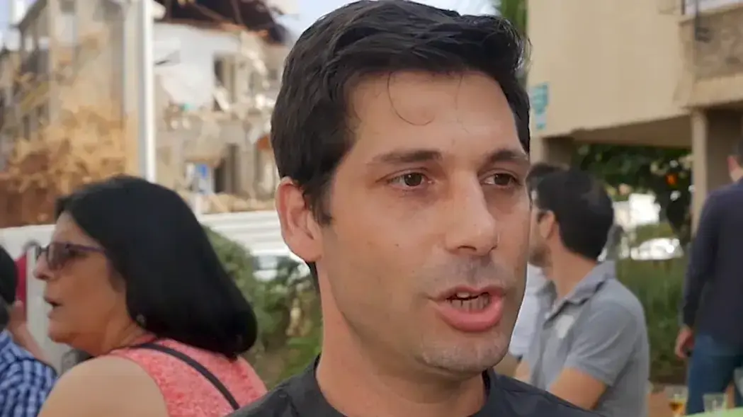 עו"ד רועי בר יוסף, התמחה בייצוג בעלי דירות במשרד בר-יוסף, נאווי עורכי דין