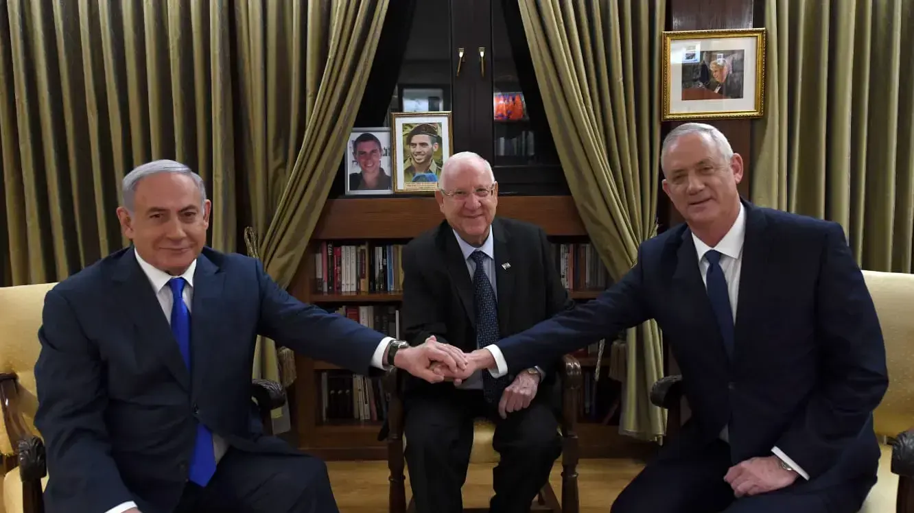 הפגישה המשולשת בין נשיא המדינה, רובי ריבלין, ראש הממשלה, בנימין נתניהו ויו"ר כחול לבן בני גנץ בבית הנשיא 23 בספטמבר 2019