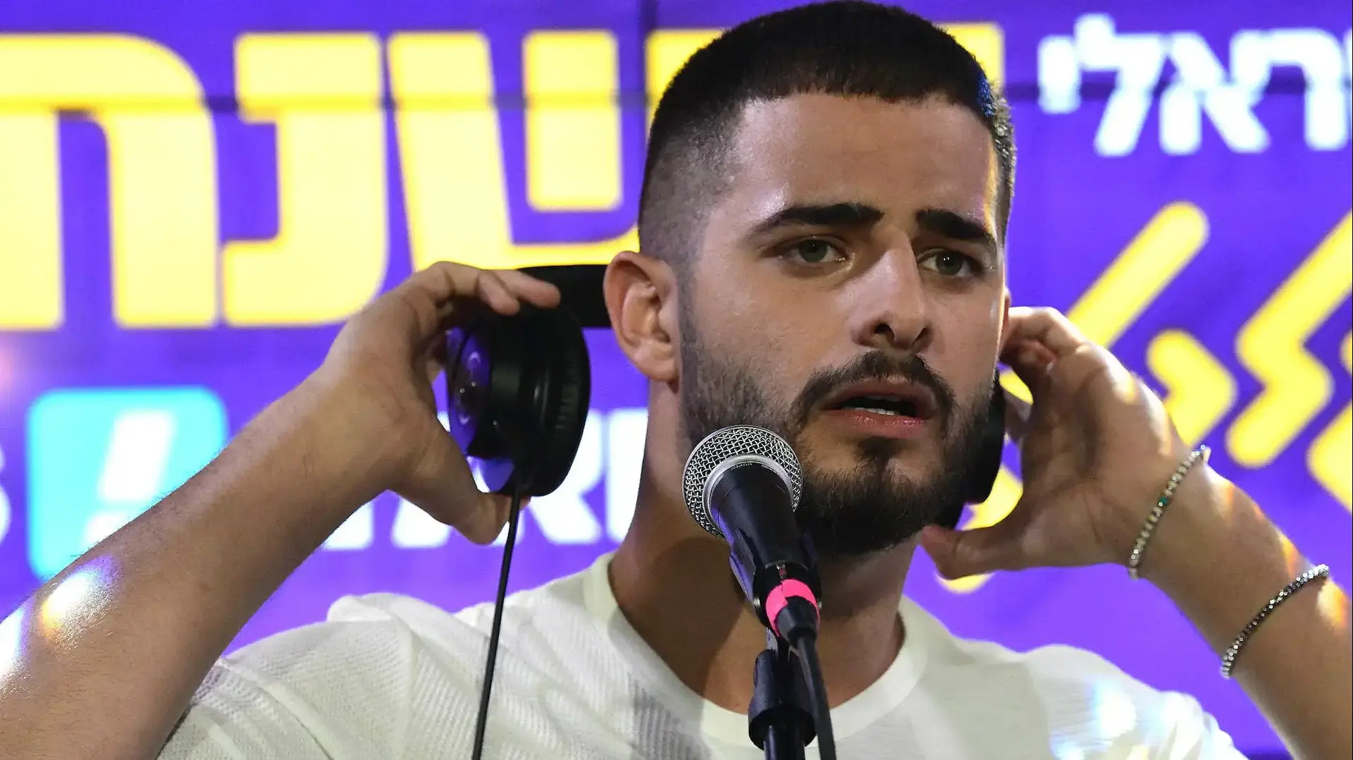 עדן חסון במצעד העברי השנתי של גלגל"צ בשיתוף וואלה, ספטמבר 2019 עדן חסון במצעד העברי השנתי של גלגל"צ בשיתוף וואלה, ספטמבר 2019