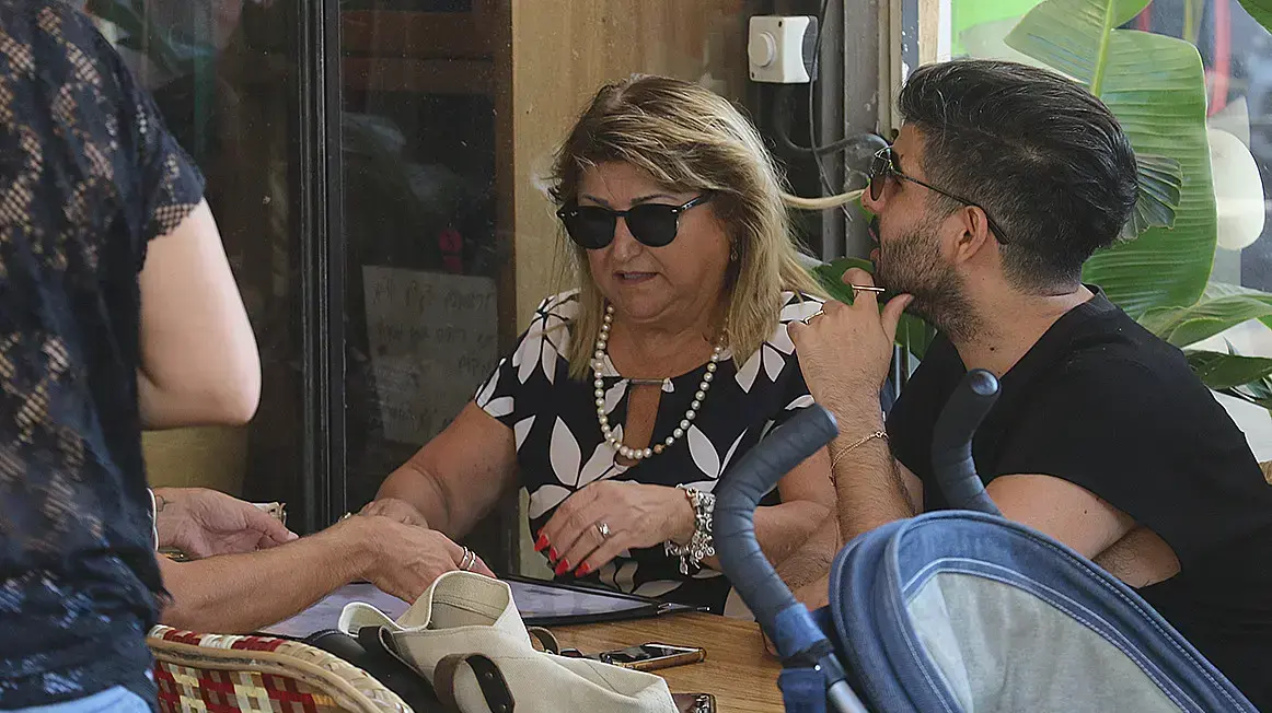 שולה זקן