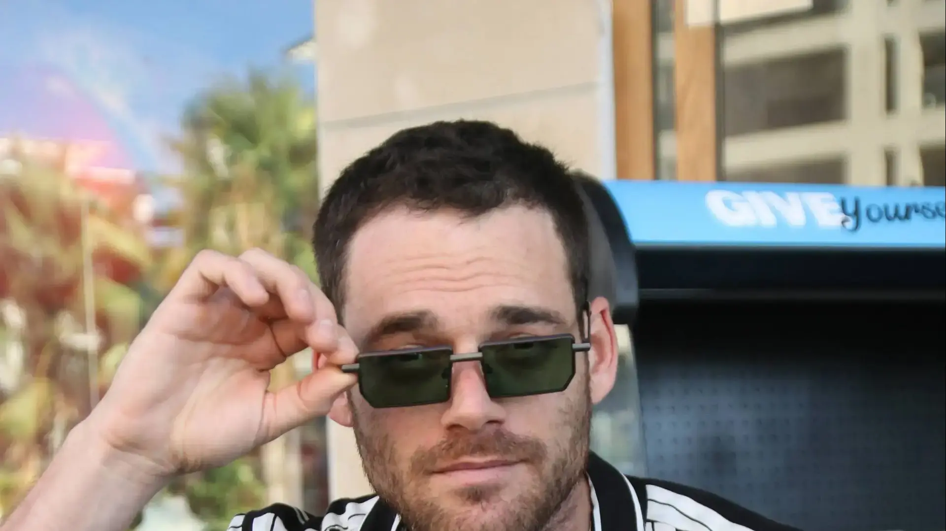 גל אמיתי גל אמיתי