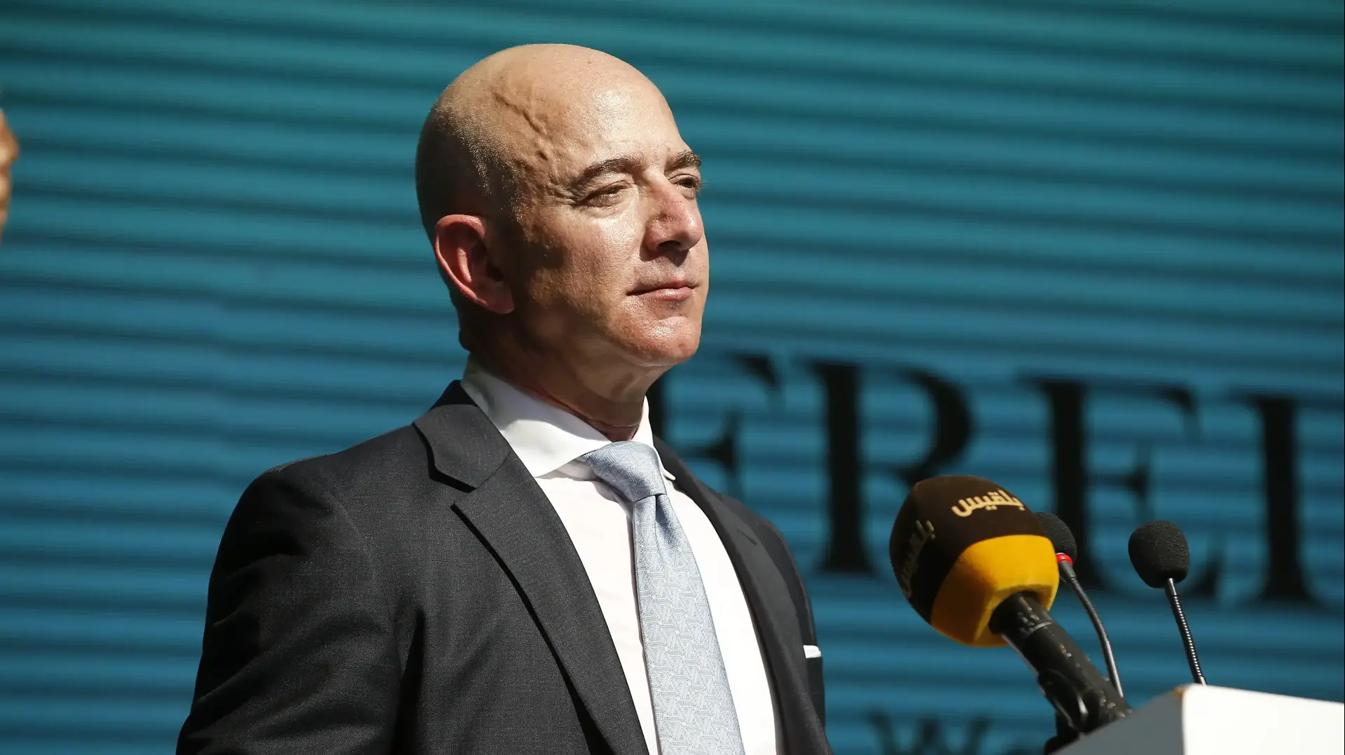 ג'ף בזוס, מנכ"ל אמזון. 10 בפברואר 2019
