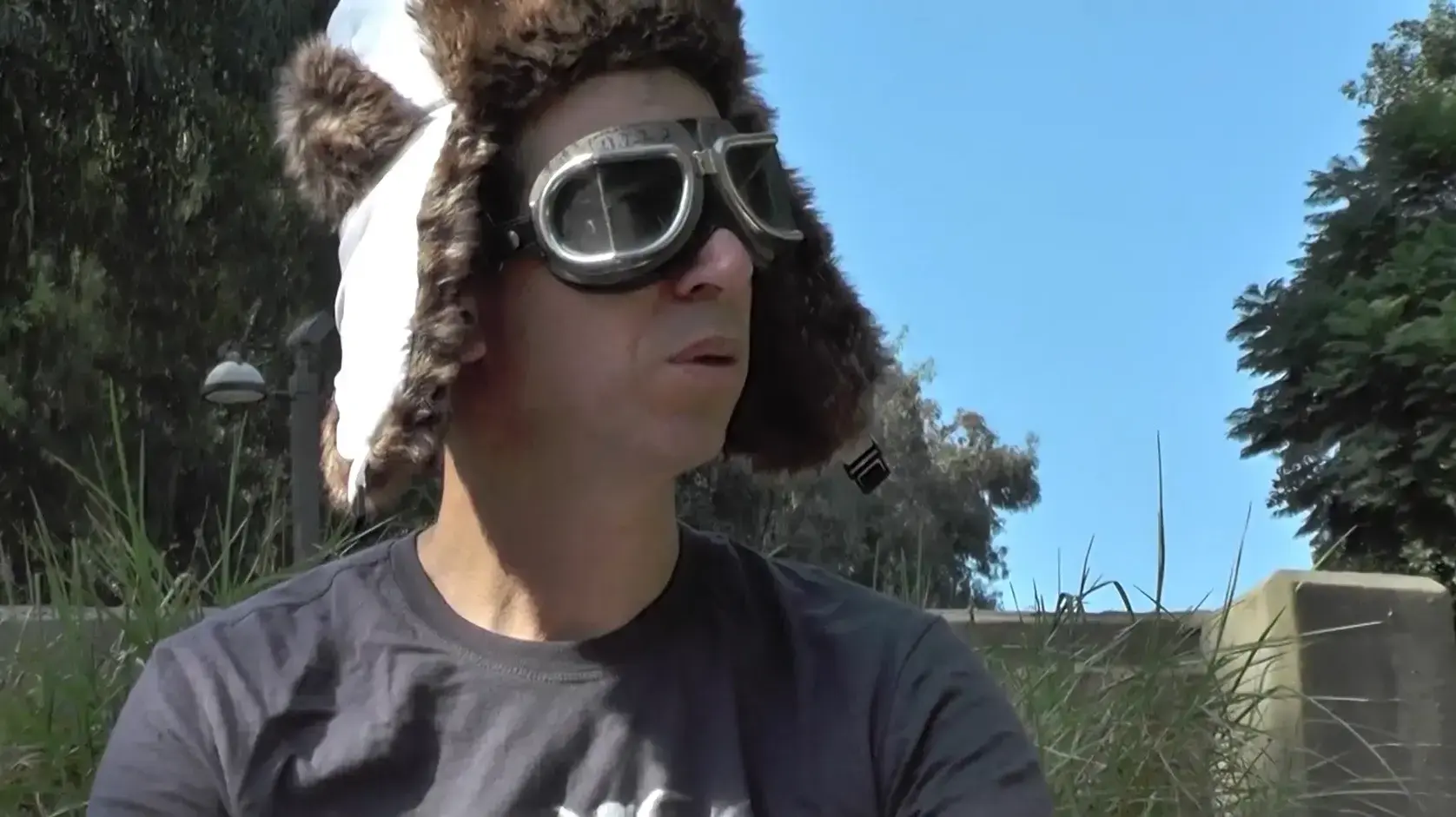 השיר "אין" של הרכב הפה והטלפיים