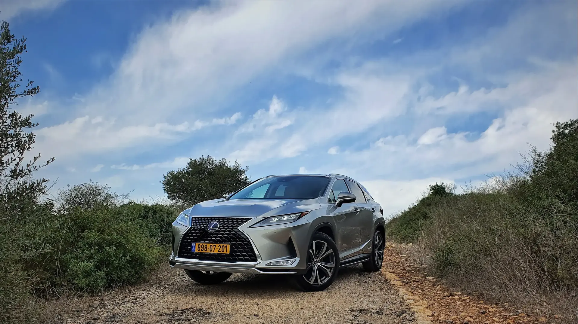 מבחן דרך: לקסוס RX450h  מחודש
