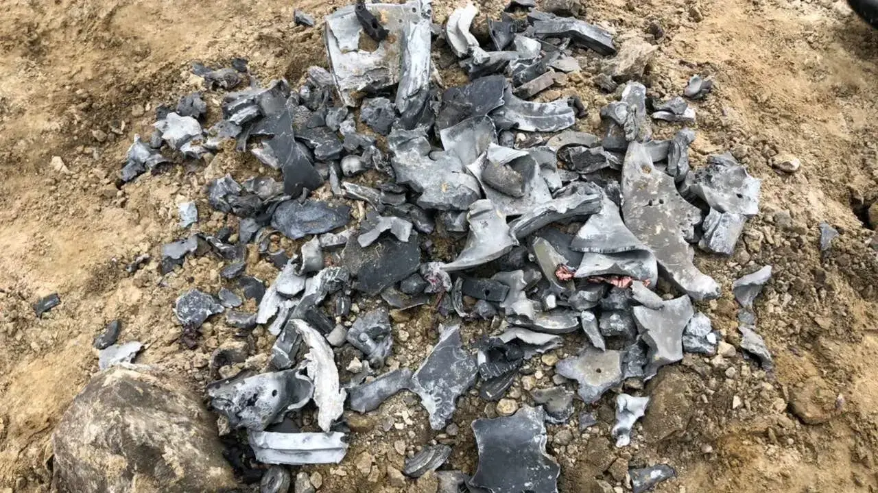 הריסות אחת מהרקטות האיראניות שנפלו במהלך השיגור לעבר בסיסים המארחים כוחות אמריקניים בעיראק. 10 בינואר 2020.