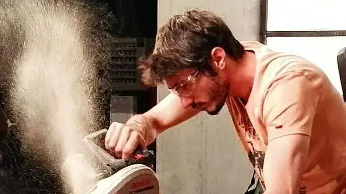 יאשה בפעולה העץ של יאשה יאשה בפעולה העץ של יאשה