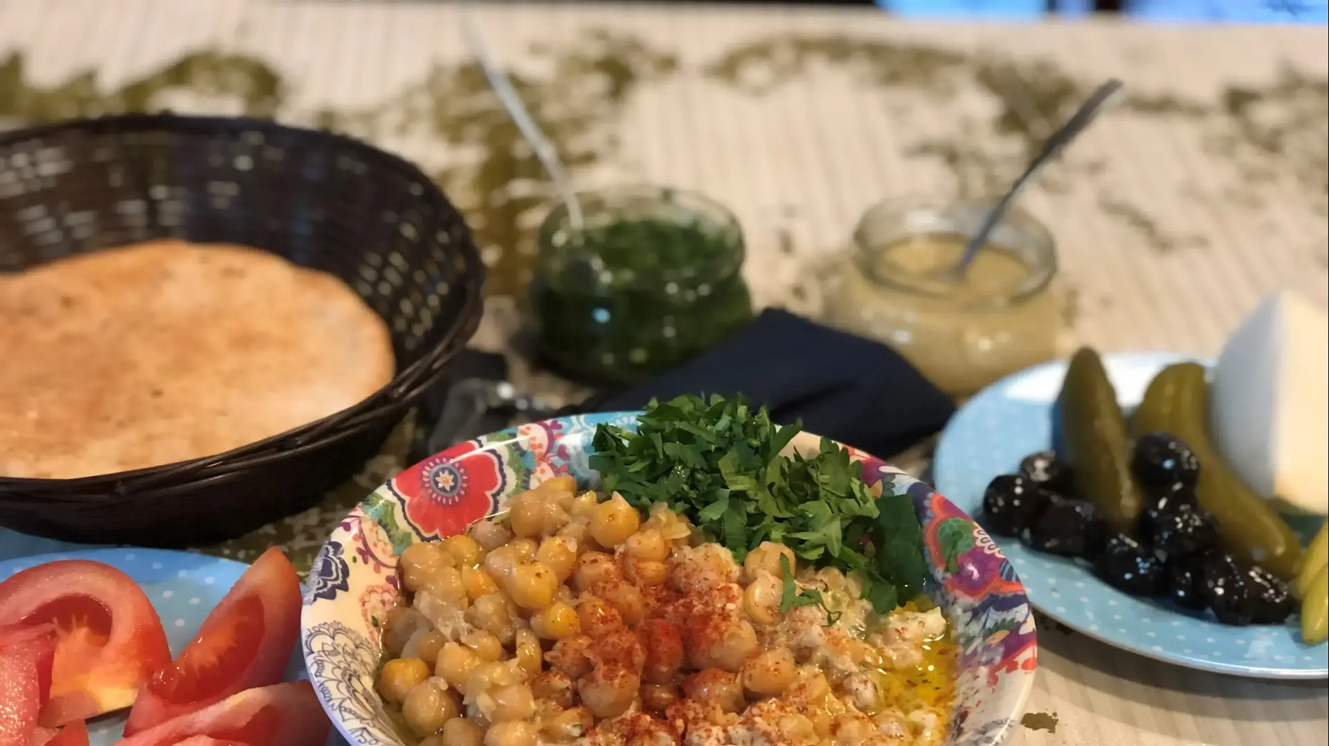אליעזר חומוסיית שף