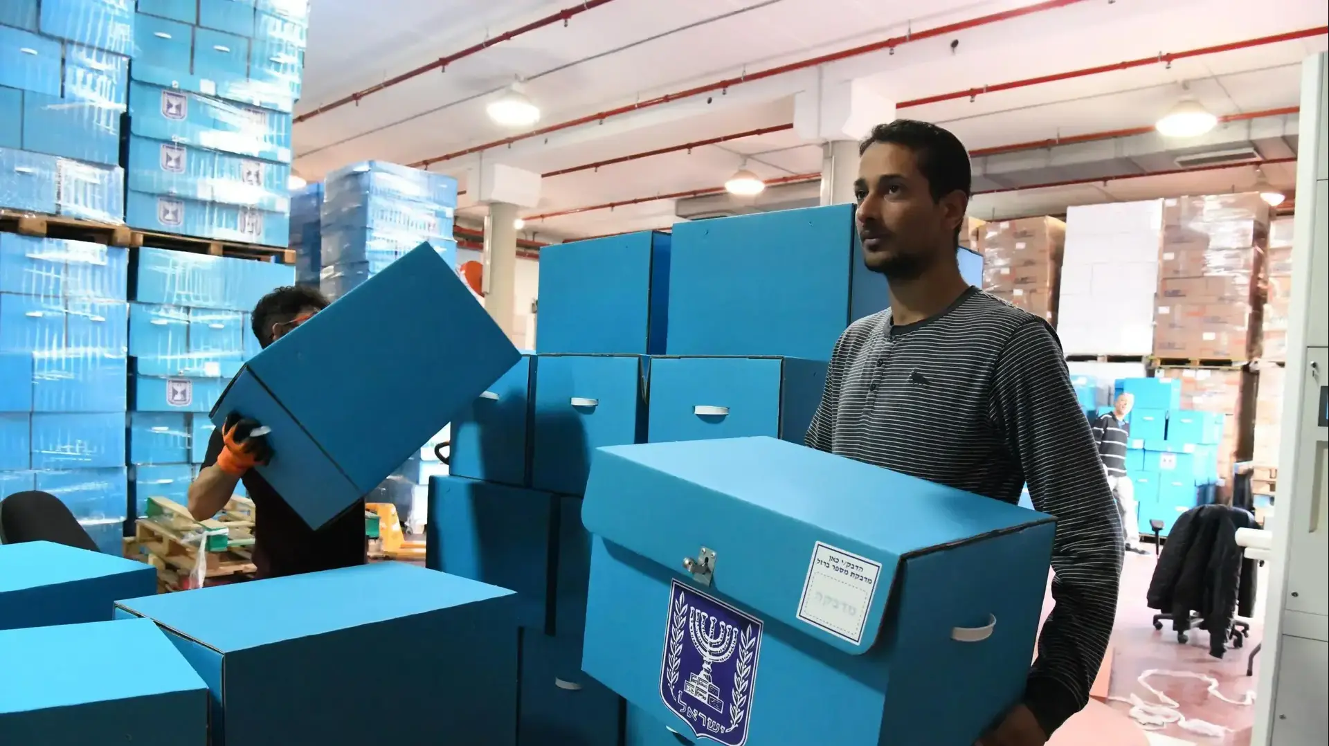 מחסן ועדת הבחירות 2020 בשוהם, 12 בפברואר 2020