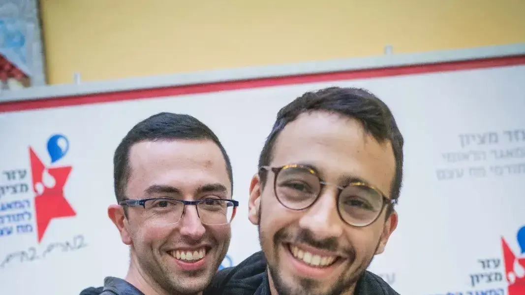 מימין: גל גוזלן וג'ונתן סולטן מימין: גל גוזלן וג'ונתן סולטן