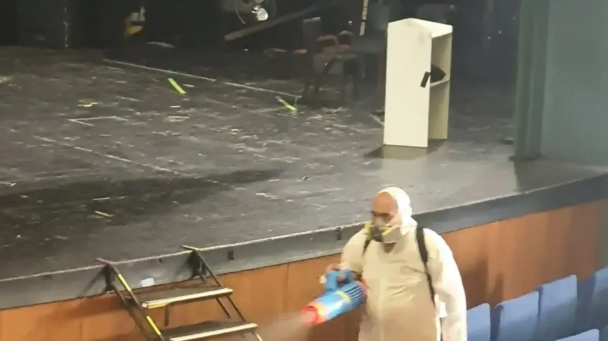 תיאטרון הצפון בקריית חיים עובר חיטוי, בעקבות הודעת משרד הבריאות כי חולת קורונה, שחזרה ממדריד ונכנסה לבידוד ביקרה קודם בתיאטרון ב-4 במרץ