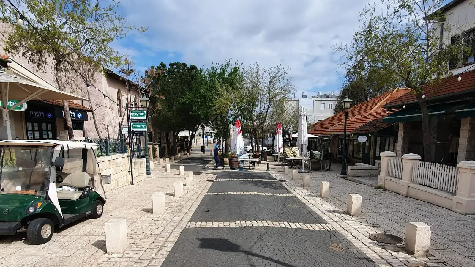 מדרחוב זכרון יעקב מרוקן מאנשים בעקבות הנחיות משרד הבריאות 17 בספטמבר 2020
