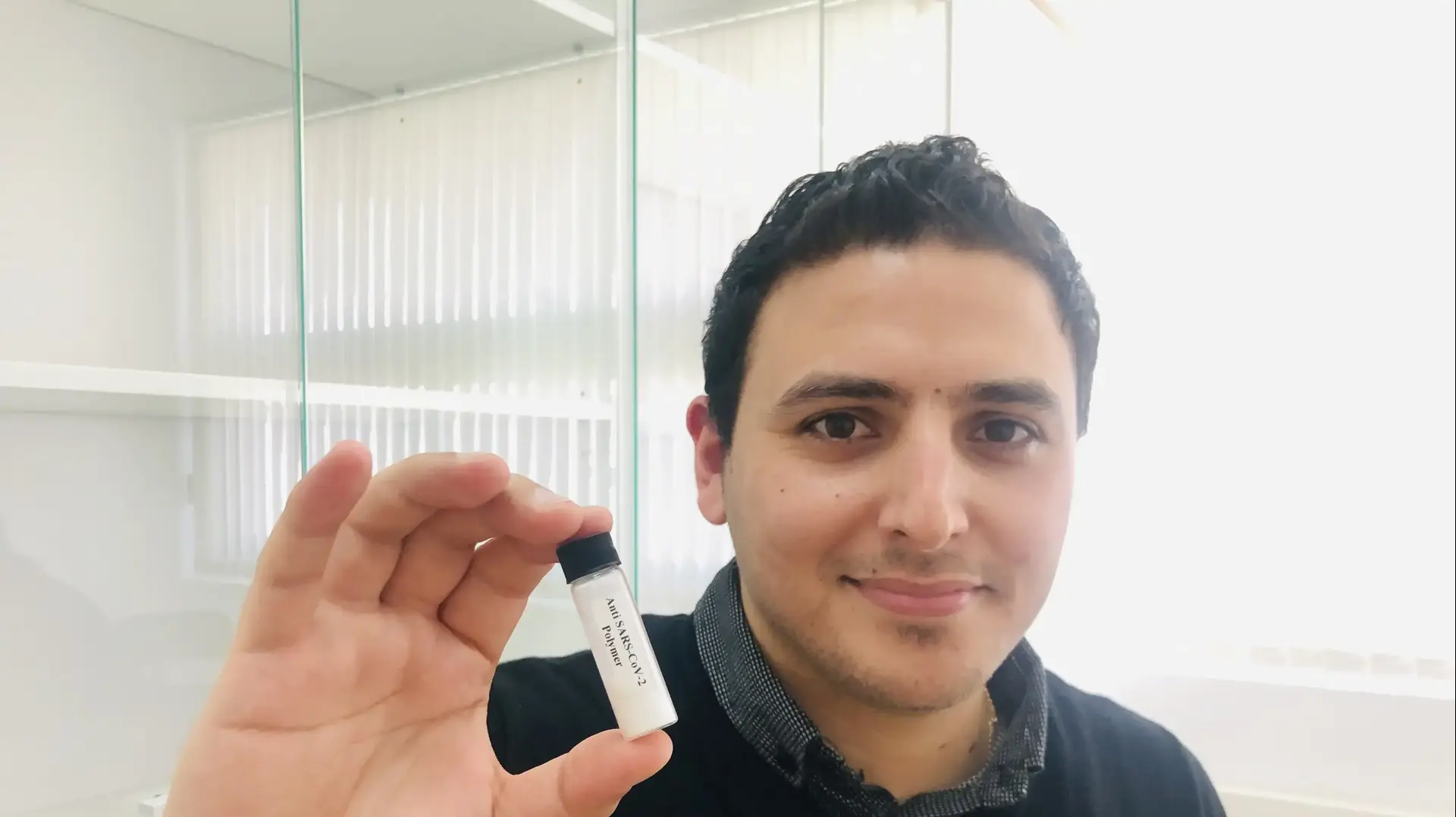 ד"ר שאדי פרח חוקר מהטכניון שפיתח חומרי חיטוי חכמים נגד נגיף הקורונה