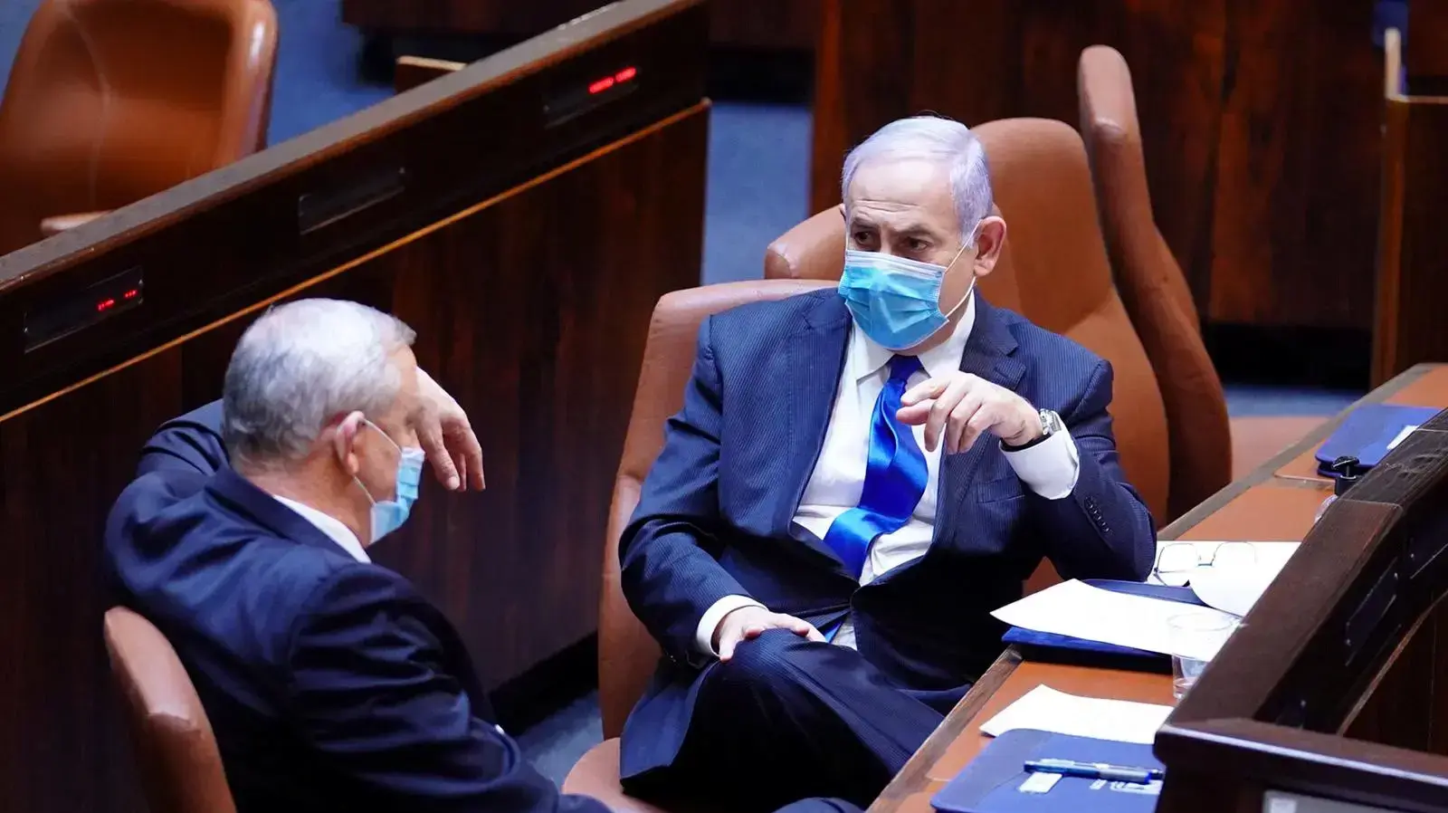 בנימין נתניהו ובני גנץ בהשבעת הכנסת, 17 במאי 2020.