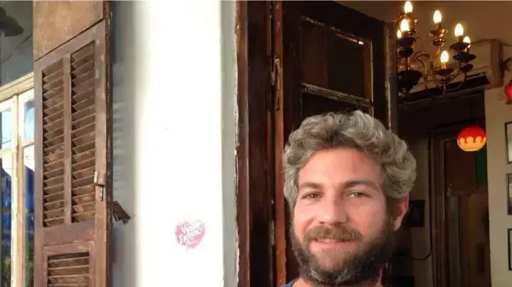 ערן קול הבעלים של מועדון הג'אז בית העמודים