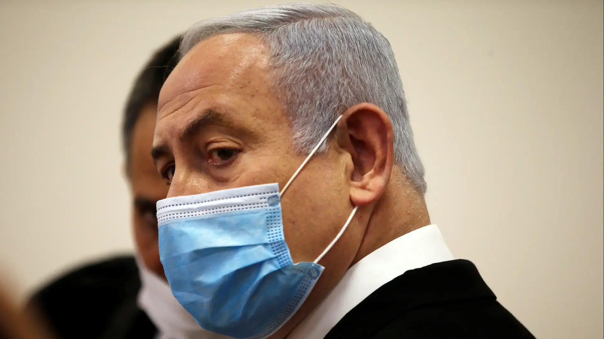 פתיחת משפטו של רה"מ, בנימין נתניהו | נתניהו בעת הגעתו לאולם הדיונים 24 במאי 2020