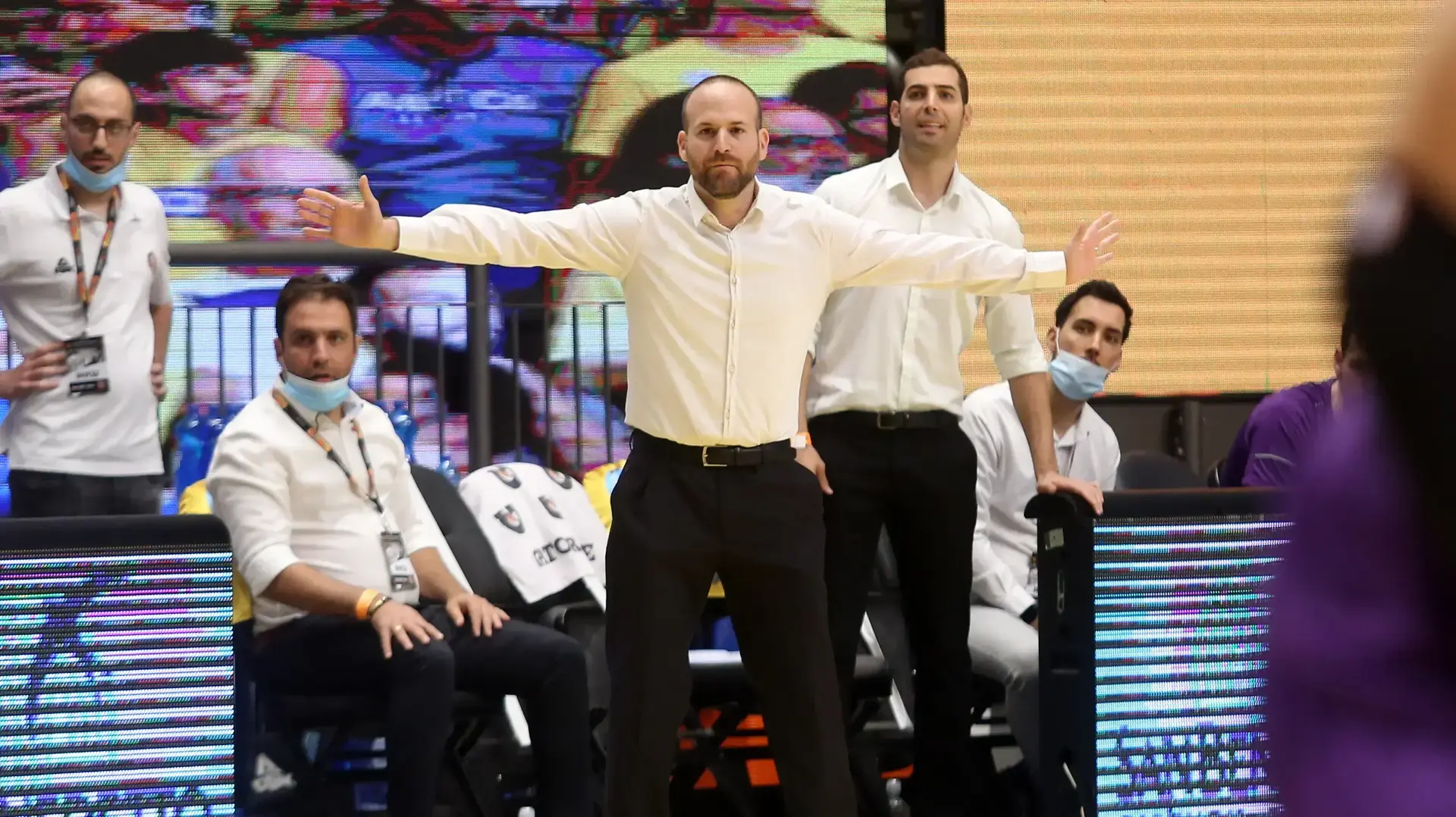 מאמן הפועל חולון עמית שרף