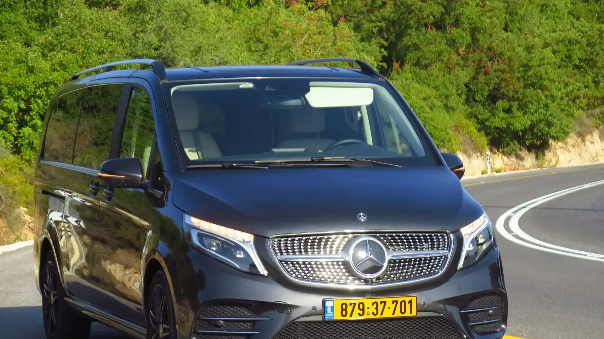 מבחן דרך: מרצדס V300