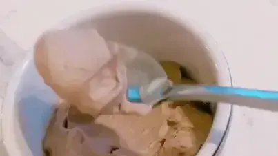 מוס שוקולד מהיר משלושה מרכיבים