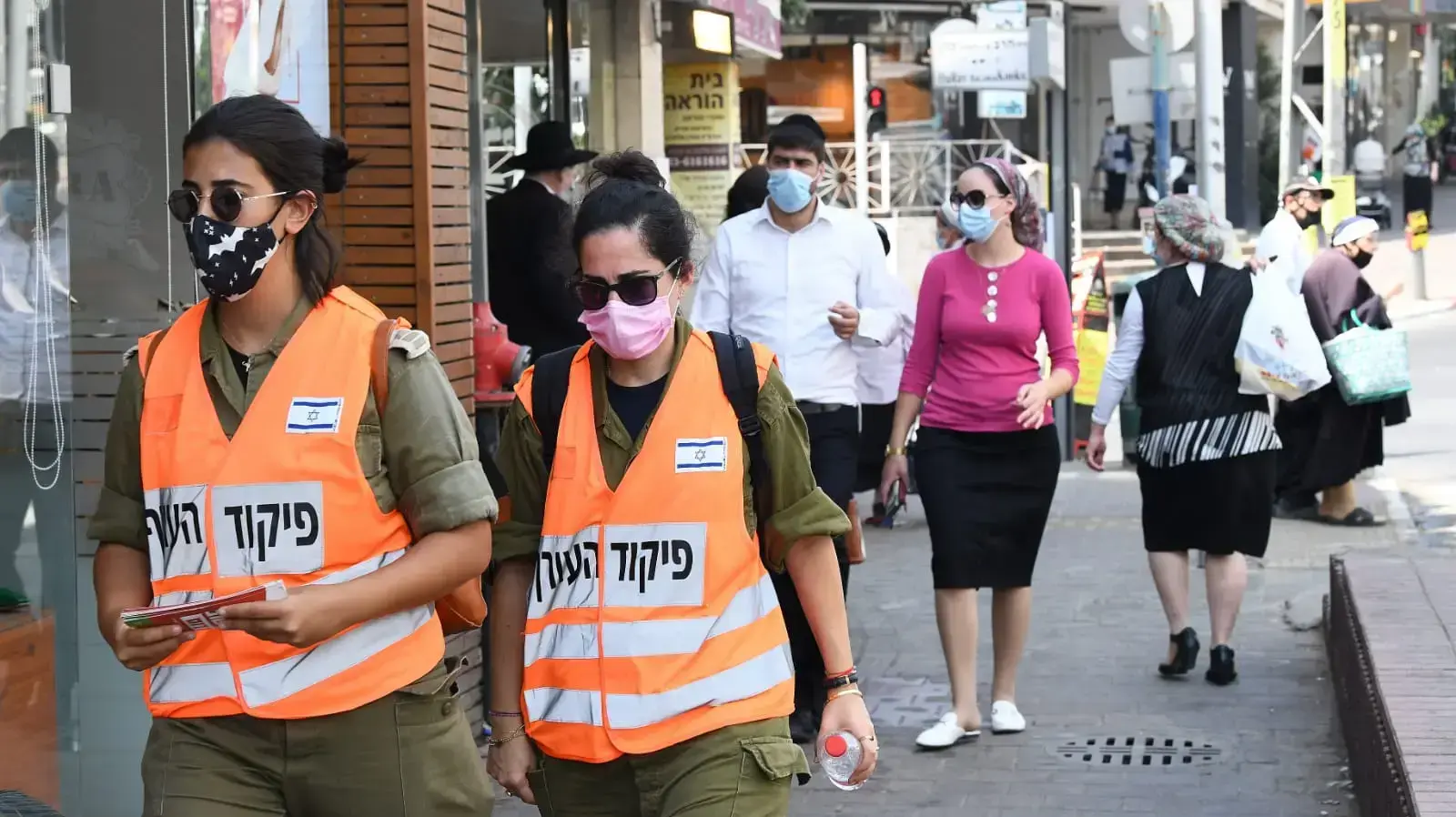 חיילי פיקוד העורף ברחובות בני ברק, 8 בספטמבר 2020