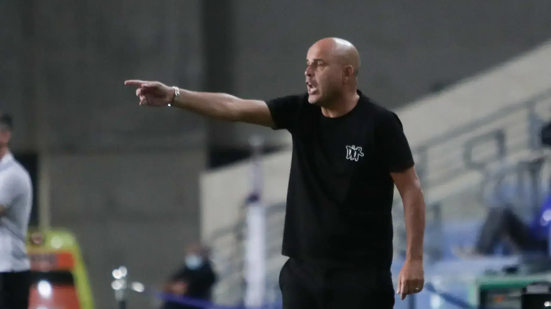 יוסי אבוקסיס מאמן הפועל באר שבע יוסי אבוקסיס מאמן הפועל באר שבע