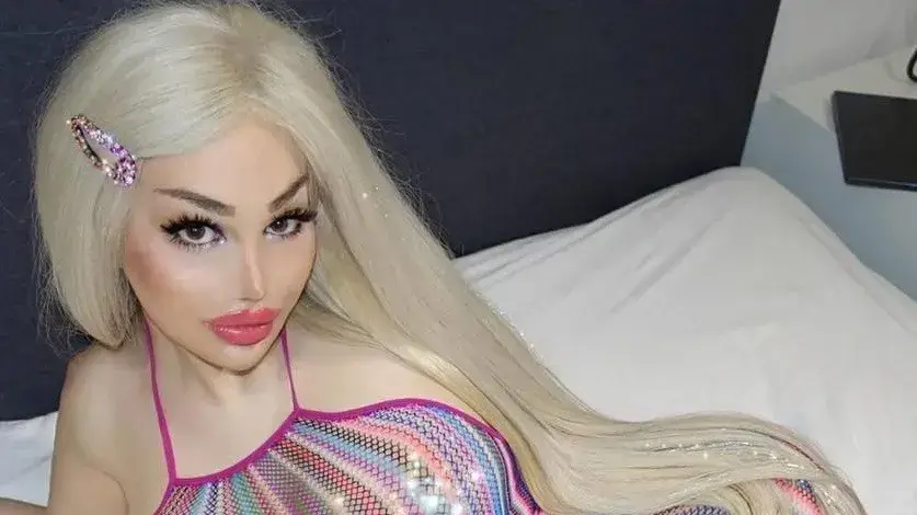 ברבי אנושית - baedollbarbie