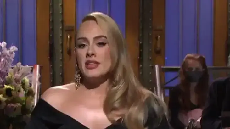 אדל SNL