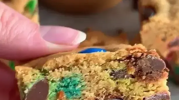 בראוניז עם M&M