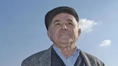 עמנואל שפר מאמן נבחרת ישראל האגדי