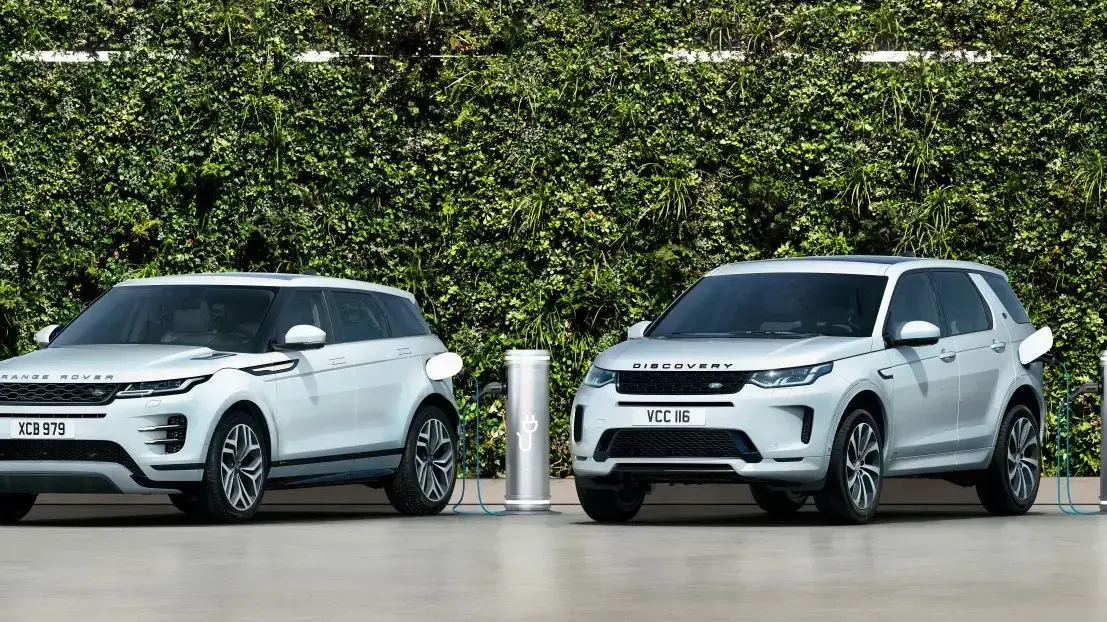 לנד רובר דיסקברי ספורט ואיווק PHEV