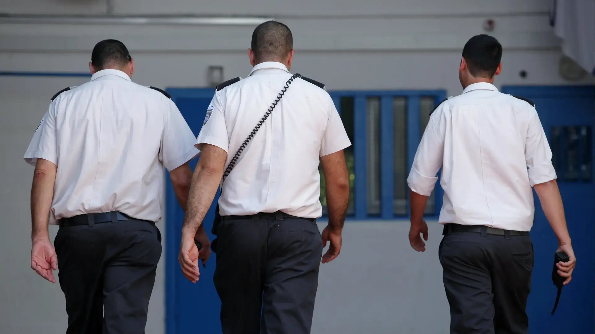 אנשי שב"ס בכלא מעשיהו ברמלה