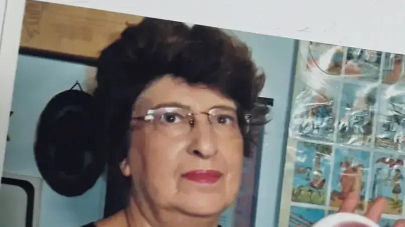 עדה דסה מיסטיקנית B144