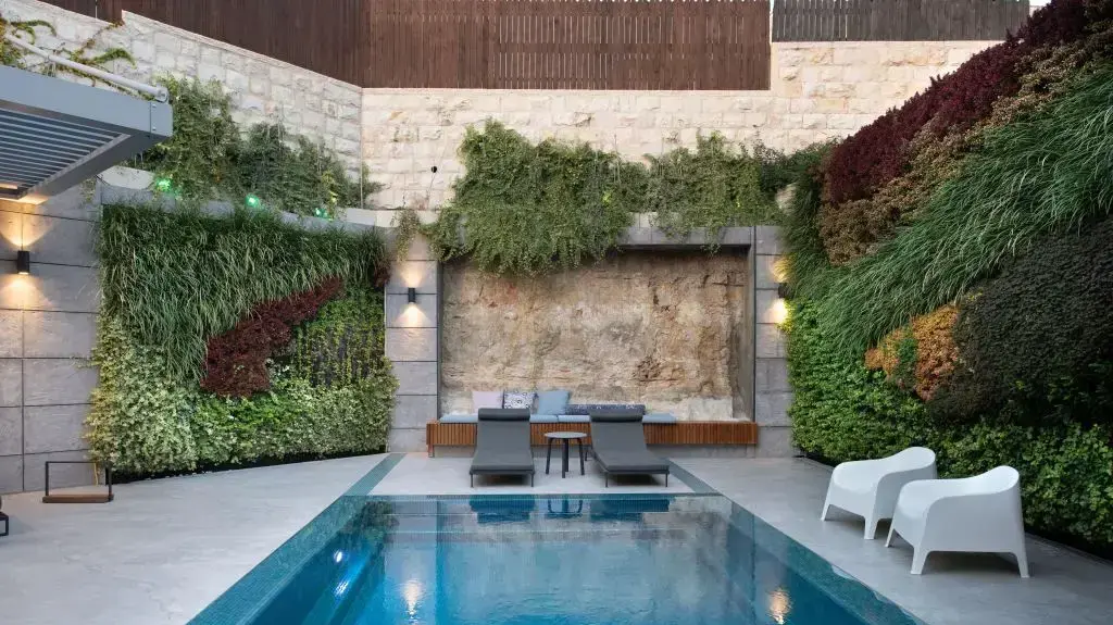 אדריכלות אילנה פרש, בריכה פלגים