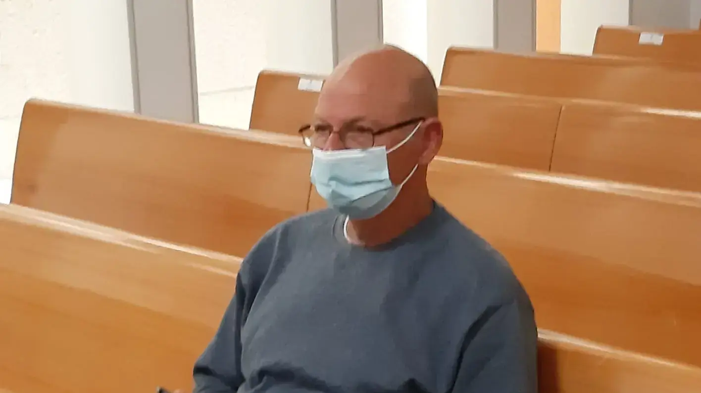 אמיר השכל בדיון עתירות נגד הגבלות הקורונה, 12 בינואר 2021 אמיר השכל בדיון עתירות נגד הגבלות הקורונה, 12 בינואר 2021
