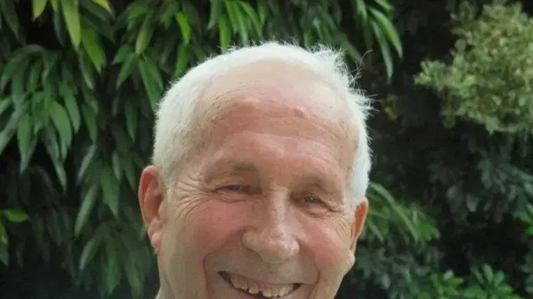 דב זעירא