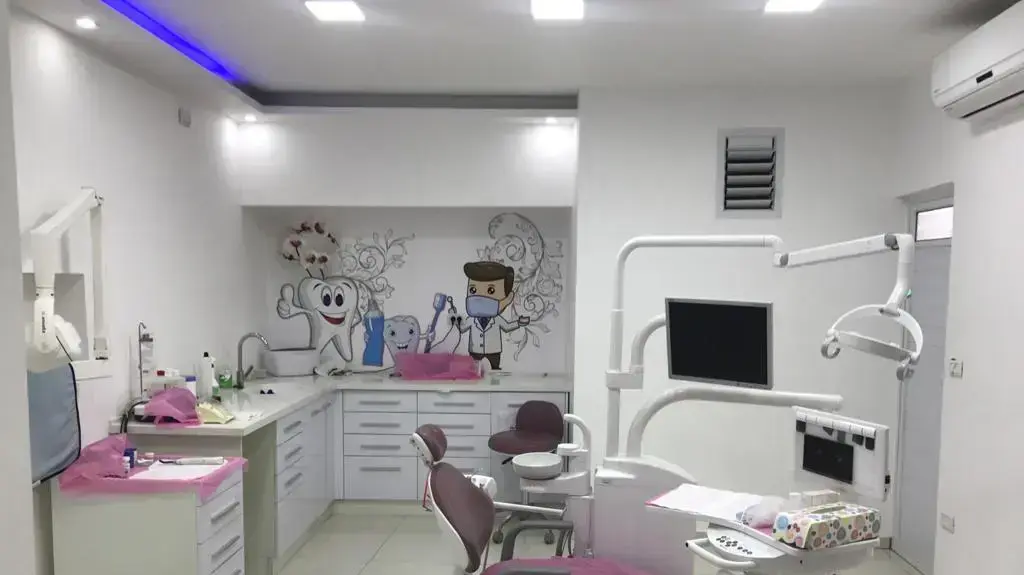 ד"ר לואיי ואוקסנה אלקתנאני