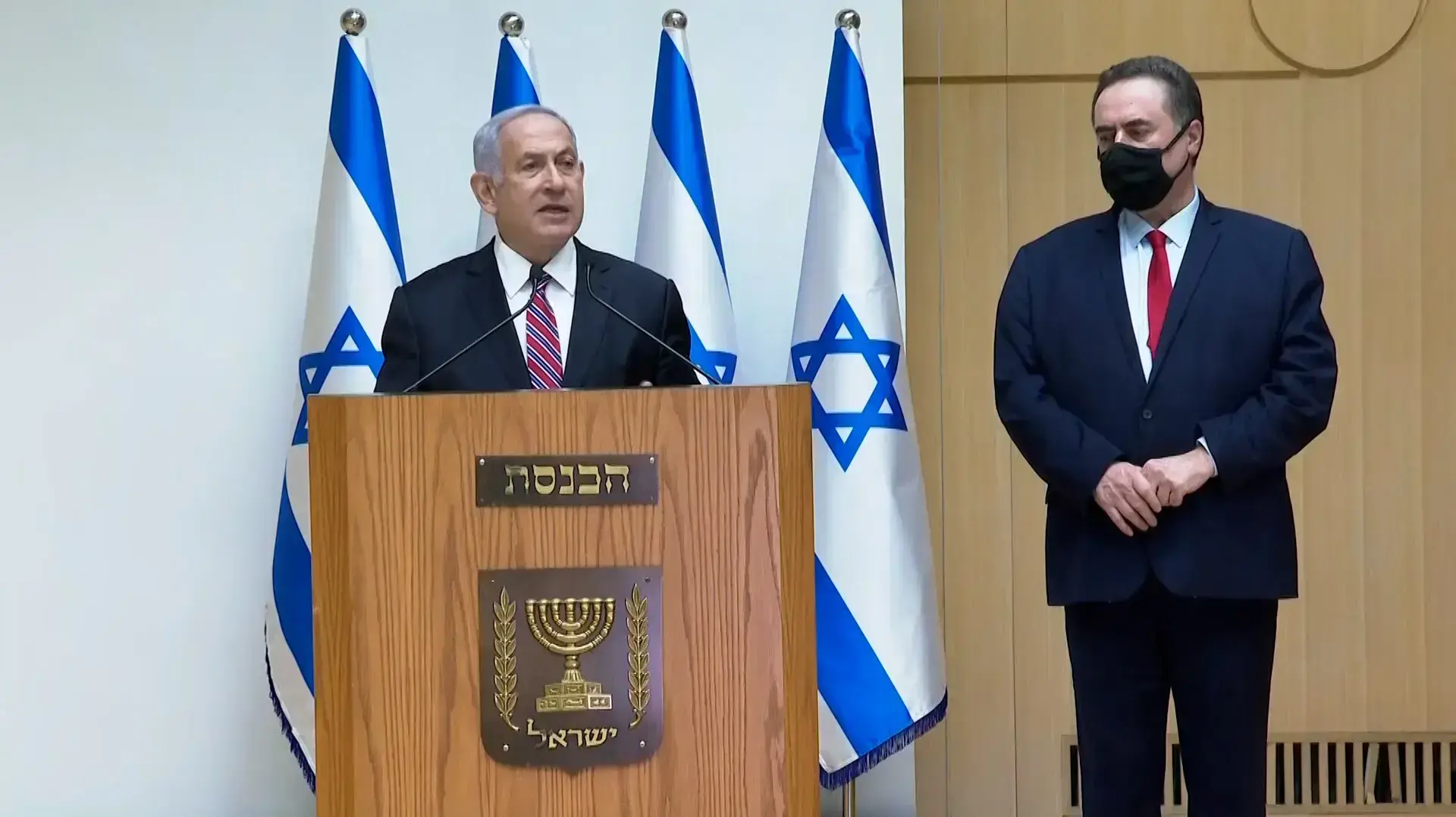 בניגוד לעמדת היועמ"ש: נתניהו וכץ הציגו תכנית סיוע כלכלית
24.01.21
