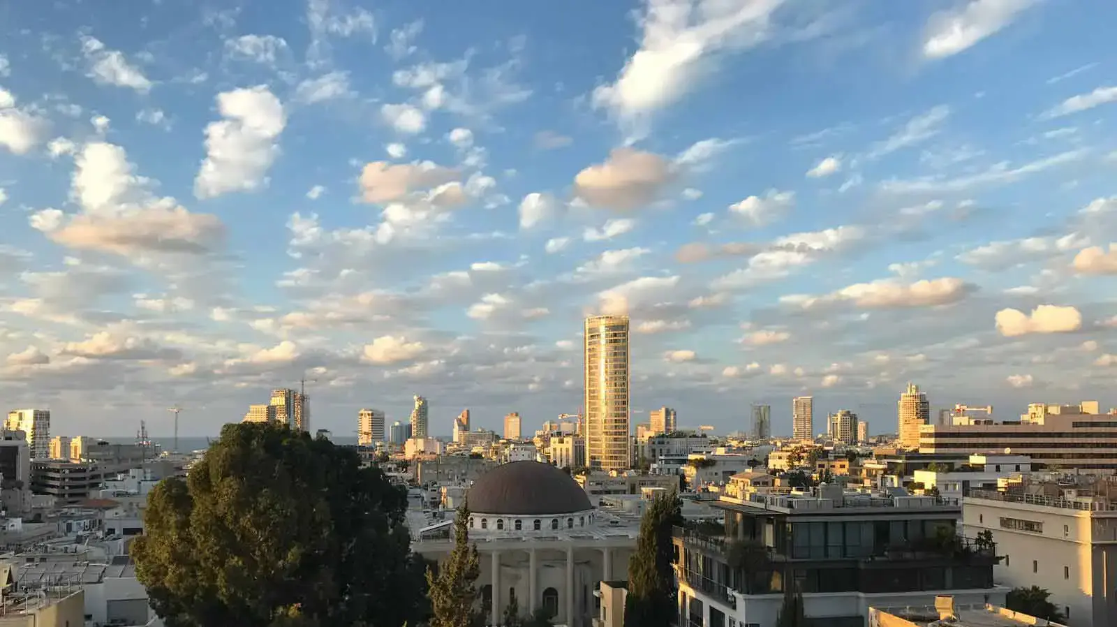 הום פלוס