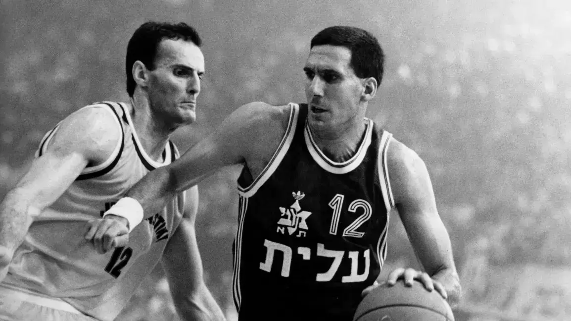 דורון ג'מצ'י ודושקו איבנוביץ'