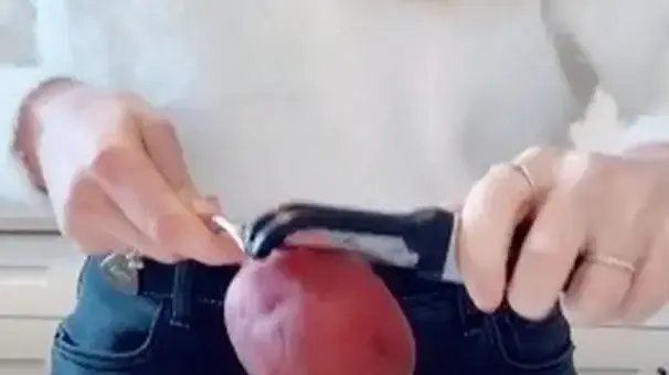 שיטה לקילוף מהיר של תפוחי אדמה