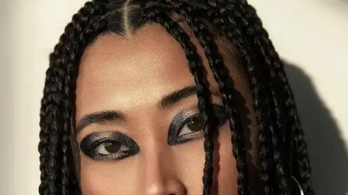 Ester Jambar hairstyle