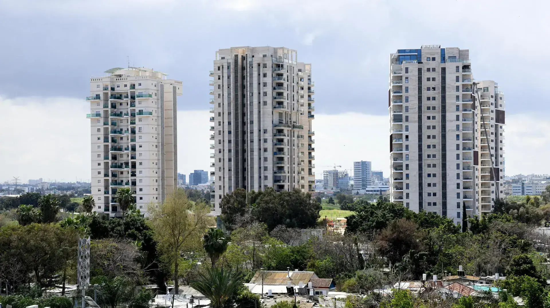 נדל"ן מכיוון שכונת התקווה