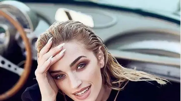 בריאן האווי שער מגזין פוטו בוק ג'יני וג'ורג'יה