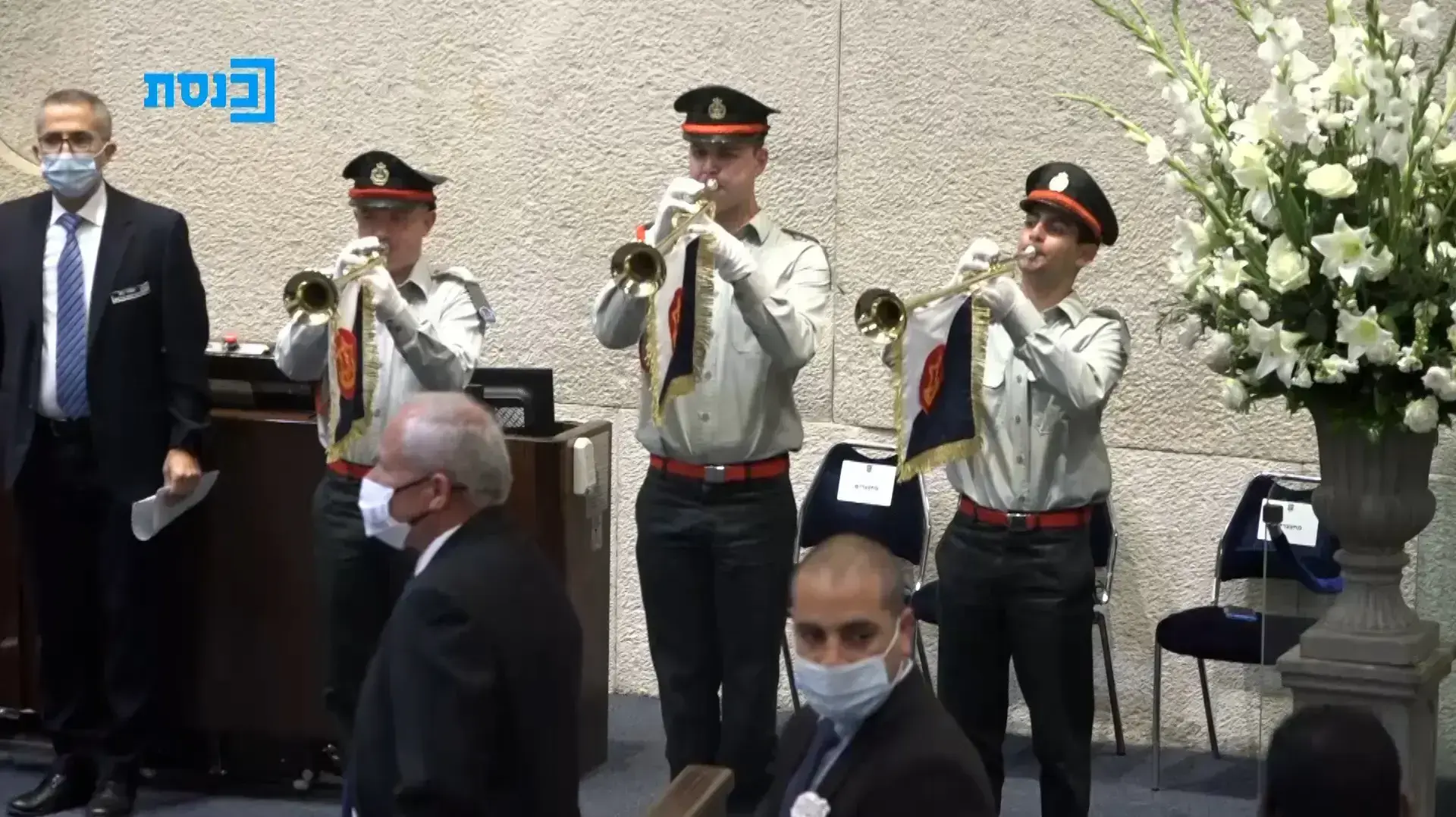 ריבלין: חובה להכריע במחלוקות הכואבות, עליכם לגלות מנהיגות 06.04.21